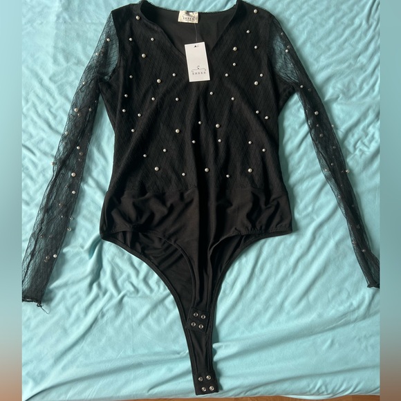 7 tops bundle - Picture 3 of 8